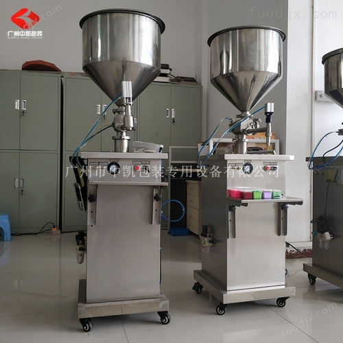 小型液体式灌装机公司热卖 袋装灌装机